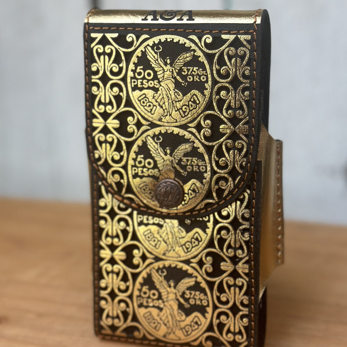 Funda Cortada a Láser "Centenario" Dorado - Fundas Vaqueras para Telefono (3)