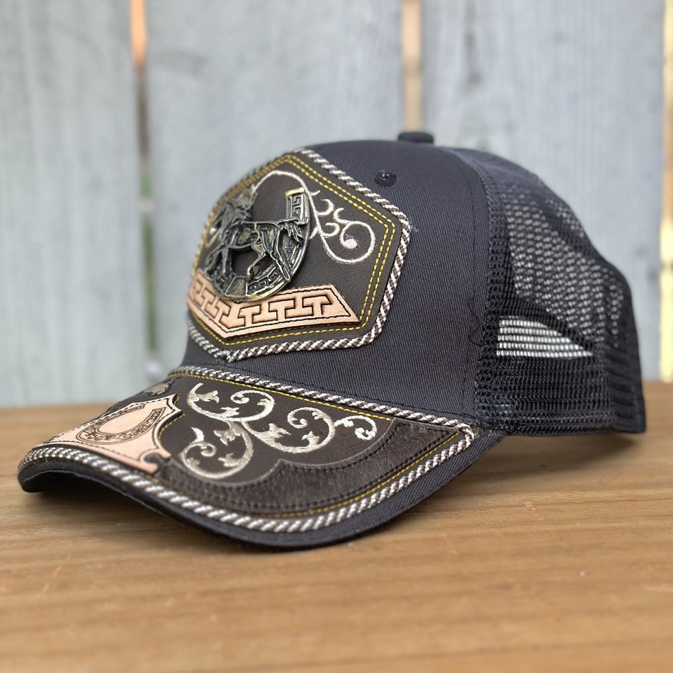 Gorra Vaquera Gris con Caballo y Herradura - Gorras Artesanales Mexicanas (3)