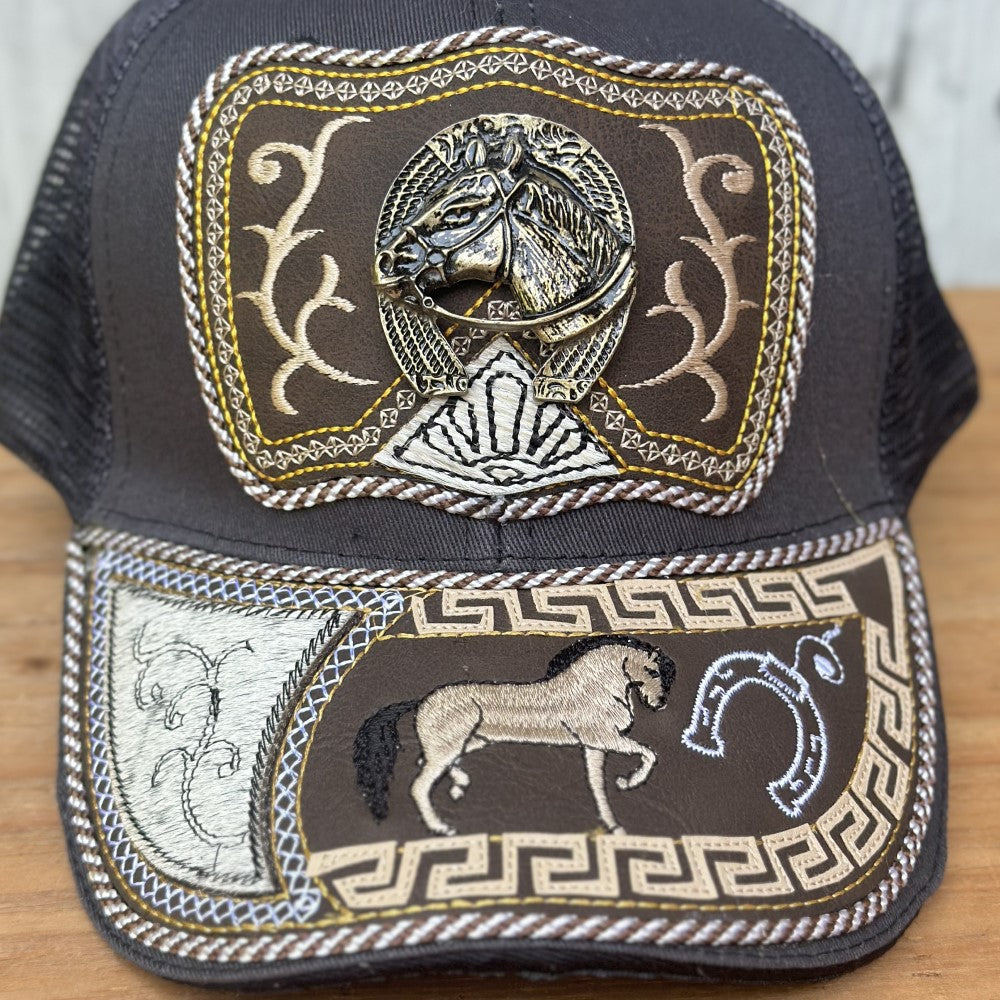 Gorra Vaquera Gris con Caballo y Herradura #2 - Gorras Artesanales Mexicanas (2)