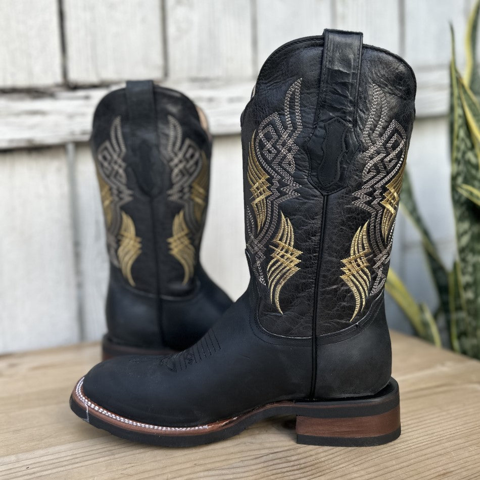 Mens cowboy store boots black friday