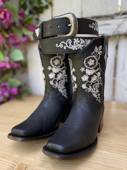 JB-1609 Orix - Chiseled Western Boots for Women